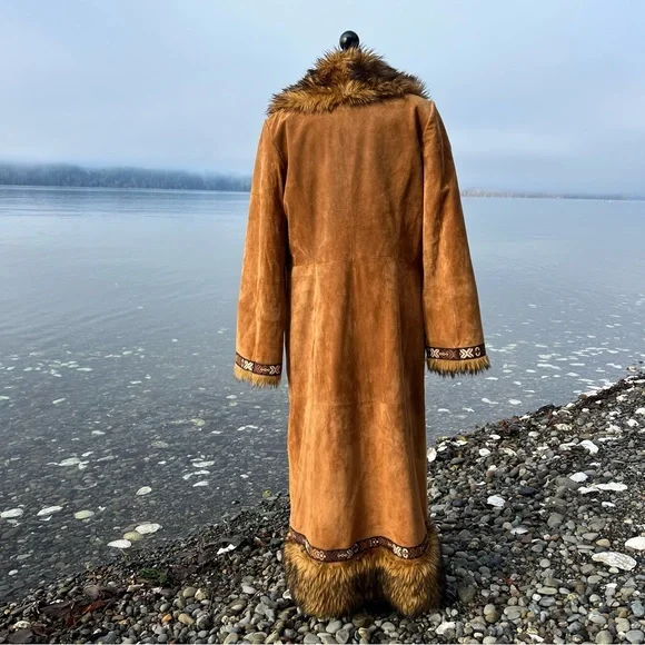 Vintage Suede Leather Overcoat - Picture 3 of 15